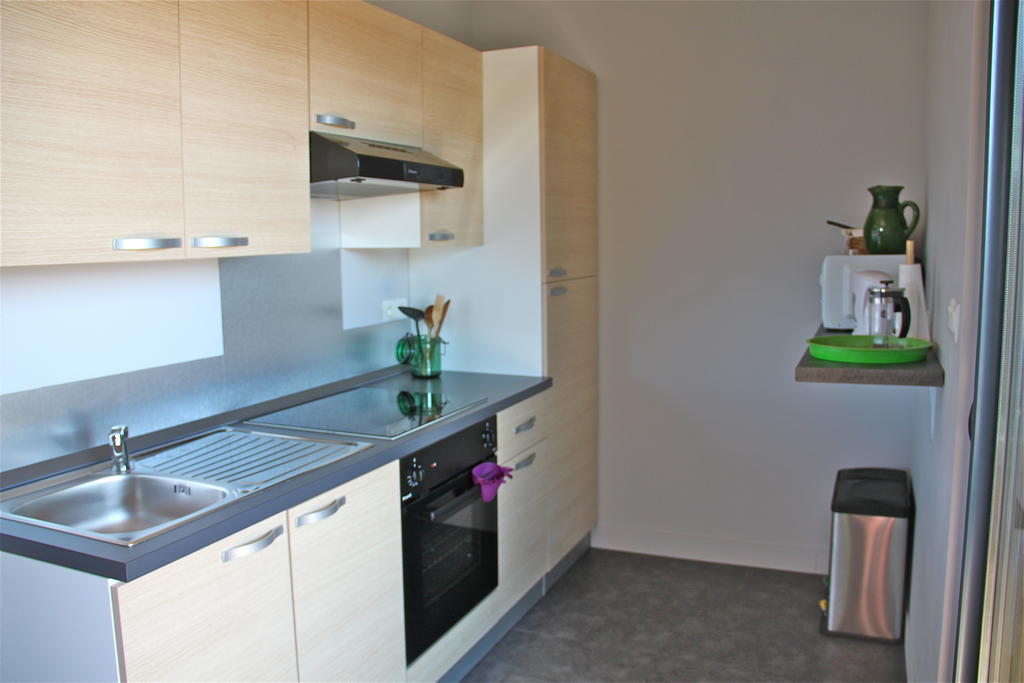 Gite La Cerise Qui Rit La Cresse Zimmer foto